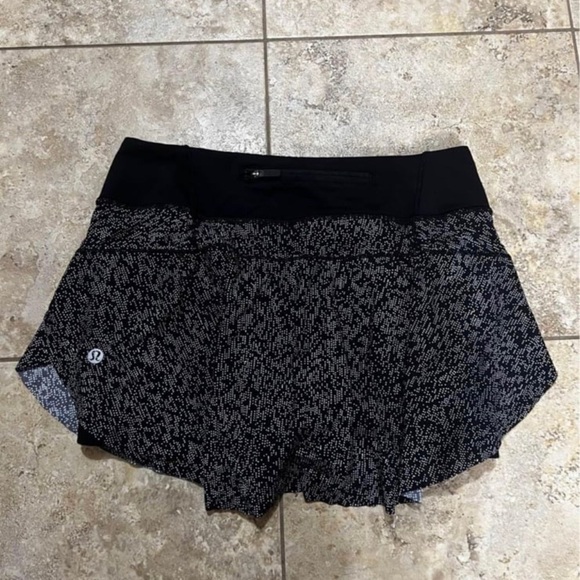 Lululemon Quick Pace Skirt (13") Soundwave White Black / Black - Picture 4 of 5